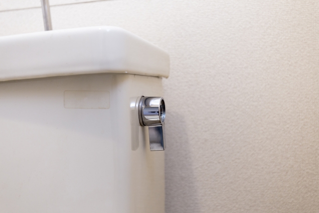 トイレレバーの水漏れ修理方法 原因は水位調整とパッキン劣化